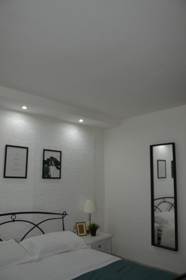 Appartement Carmelina 20 à Naples Extérieur photo