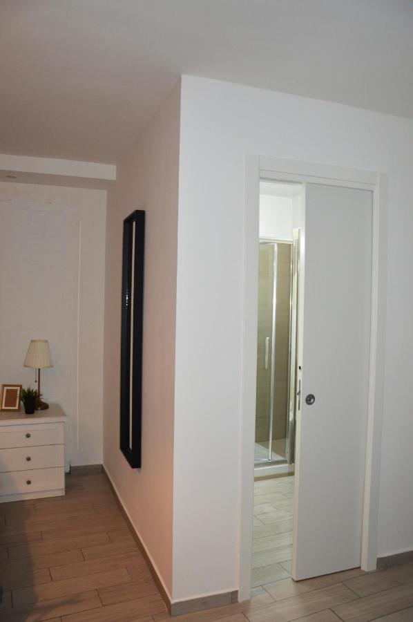 Appartement Carmelina 20 à Naples Extérieur photo