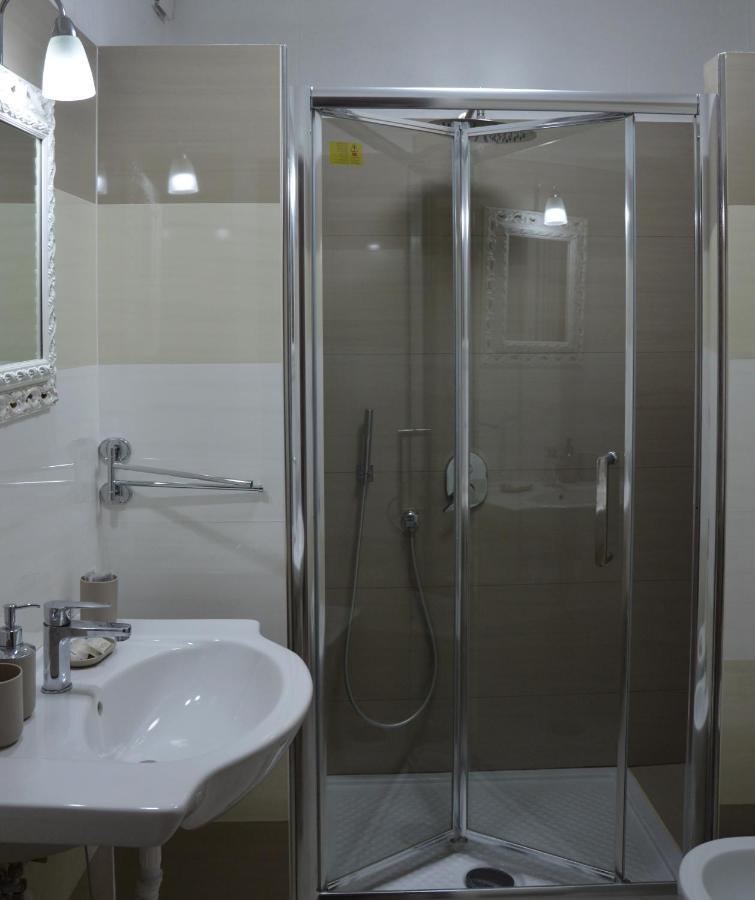 Appartement Carmelina 20 à Naples Extérieur photo